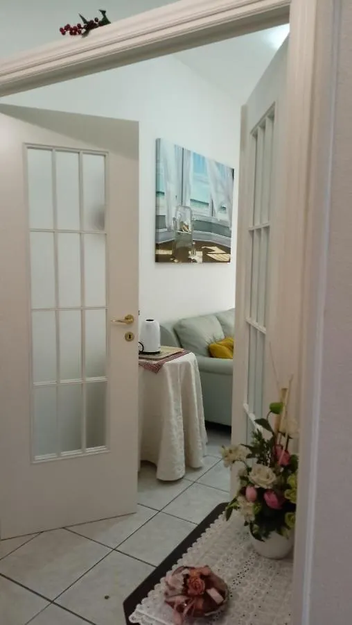 Le Peonie Guest House Alghero Bed & Breakfast