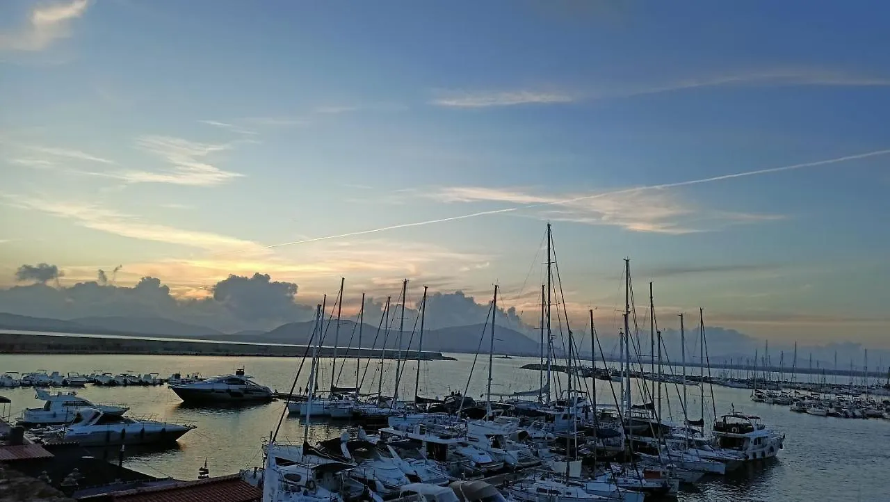 Le Peonie Guest House Alghero Bed & Breakfast
