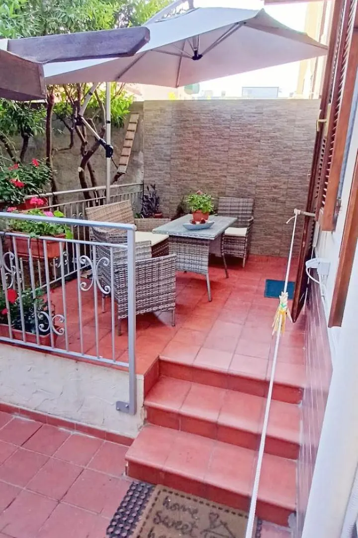 Bed & Breakfast Le Peonie Guest House Alghero