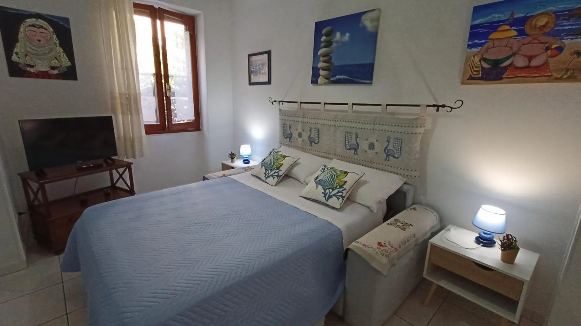 Bed & Breakfast Le Peonie Guest House Alghero Italy
