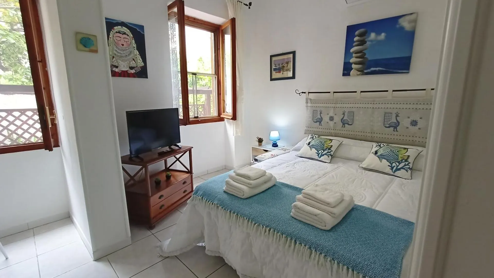 Le Peonie Guest House Alghero Italy