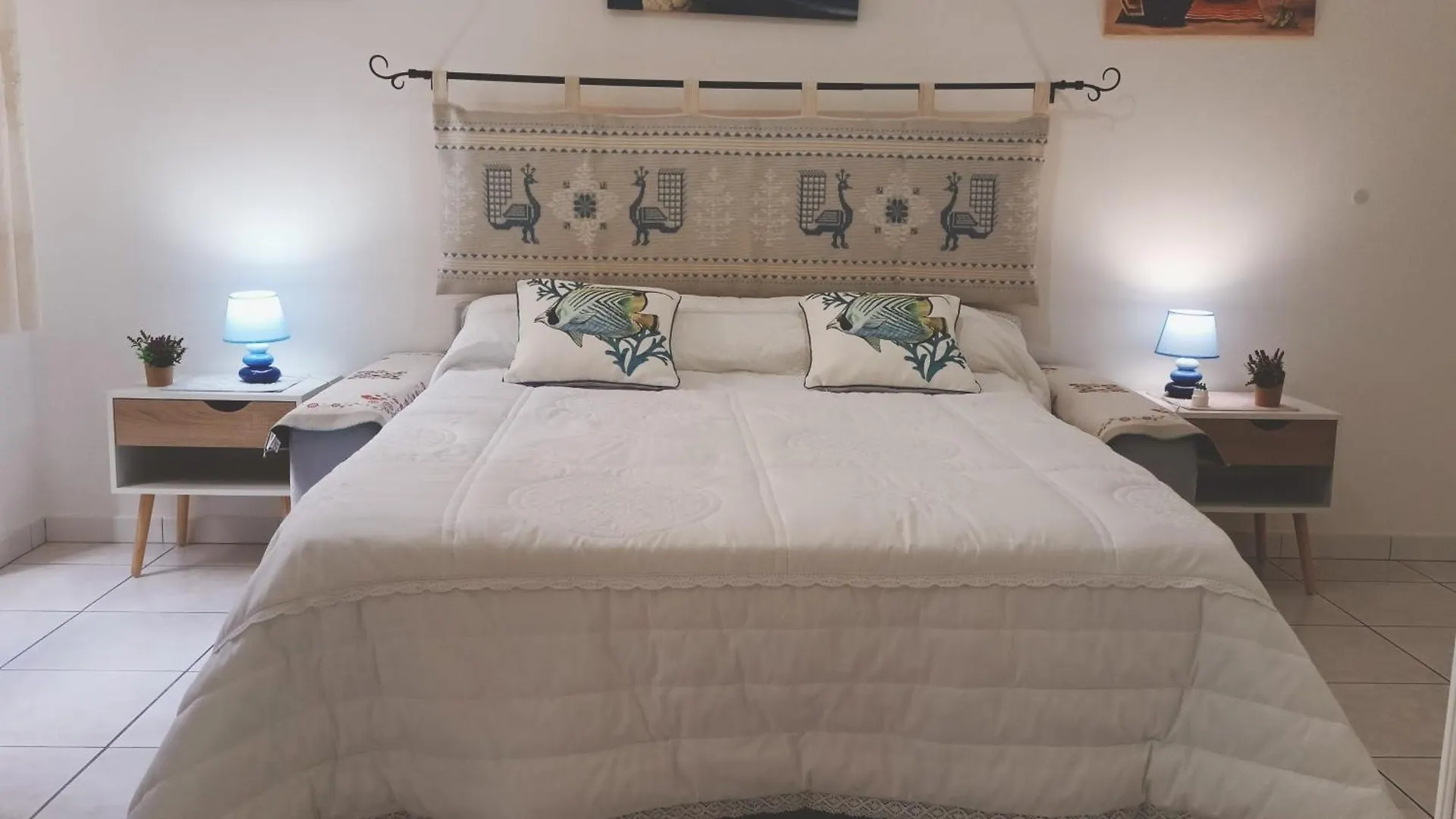 Le Peonie Guest House Alghero Bed & Breakfast